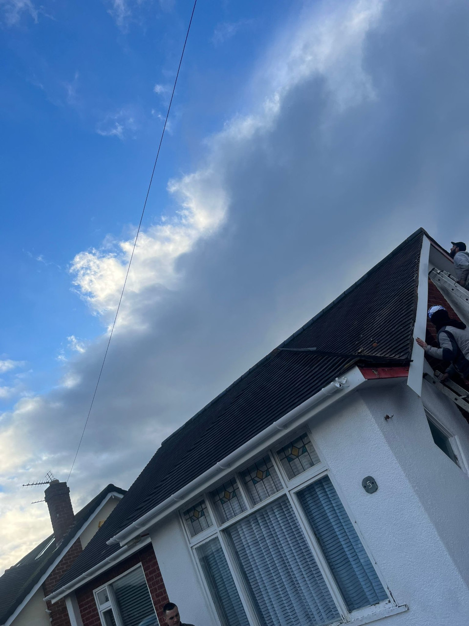 Install new window in flat roof.